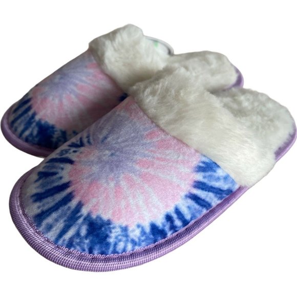 🐶Girl’s Slippers L (1-2)VIP Slippers Tie Dye Lilac Faux Fur with nail polish - Picture 6 of 12